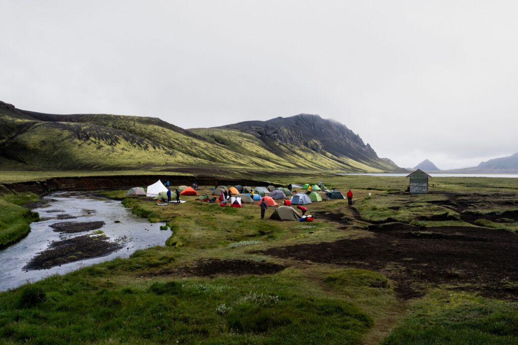 Wandelen in IJsland over de laugavegur trail