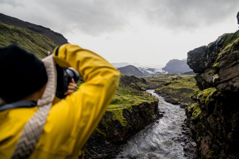 Wandelen in IJsland over de laugavegur trail